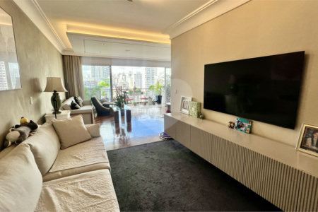 Apartamento à venda com 3 suítes em Perdizes, São Paulo, SP
