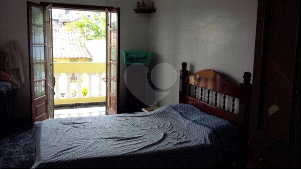 Casa à venda com 4 quartos, sendo 1 suíte, em Sesc, Suzano, SP