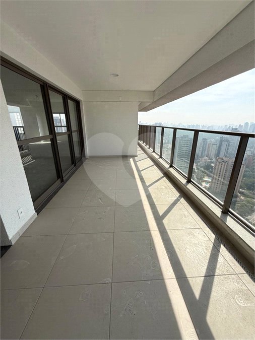 Apartamento à venda com 4 suítes em Vila Mariana, São Paulo, SP