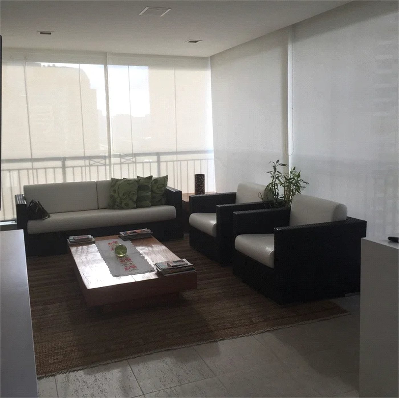 Apartamento à venda com 4 suítes em Vila Gertrudes, São Paulo, SP