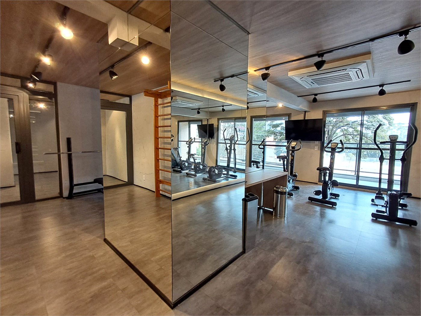Apartamento à venda com 1 quarto em Pinheiros, São Paulo, SP