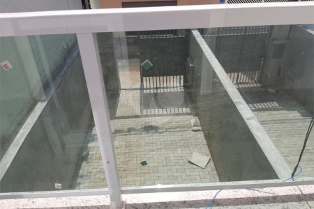 Sobrado à venda com 2 suítes em Vila Nivi, São Paulo, SP