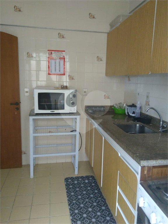 Apartamento à venda com 3 quartos, sendo 1 suíte, em Parque Enseada, Guarujá, SP