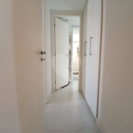 Cobertura à venda com 4 quartos, sendo 2 suítes,  em Alto da Lapa, São Paulo, SP