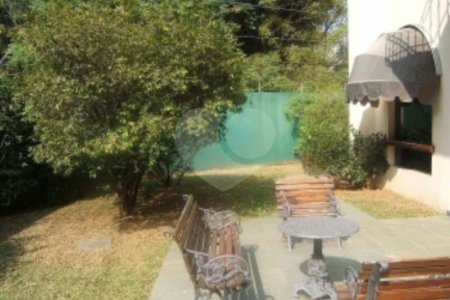 Casa de Vila à venda com 4 quartos, sendo 2 suítes, em Granja Julieta, São Paulo, SP