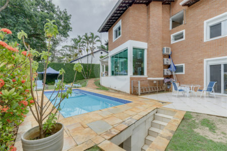 Sobrado à venda com 5 quartos, sendo 3 suítes, em Jardim dos Estados, São Paulo, SP