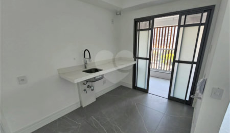 Apartamento à venda com 2 quartos, sendo 1 suíte,  em Perdizes, São Paulo, SP