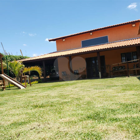 Chácara à venda com 4 quartos, sendo 3 suítes, em Jundiaquara, Araçoiaba da Serra, SP