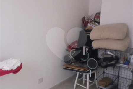 Casa à venda com 4 quartos, sendo 1 suíte, em Vila Cordeiro, São Paulo, SP