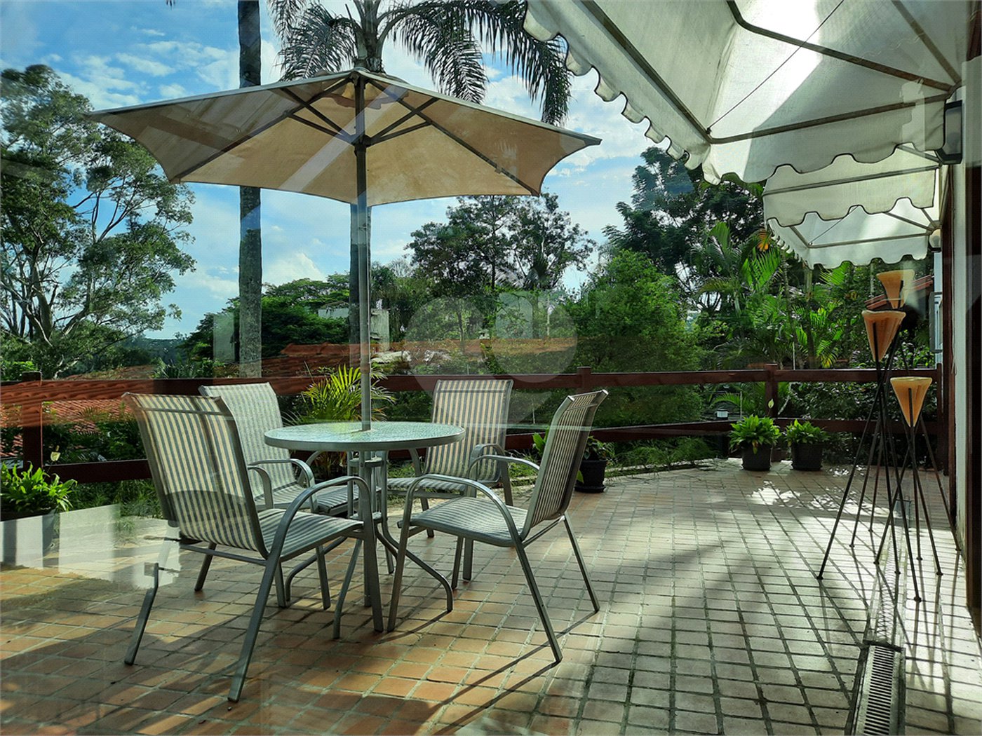 Casa à venda com 6 quartos, sendo 3 suítes, em Morumbi, São Paulo, SP