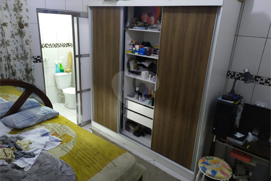Sobrado à venda com 2 quartos em Tremembé, São Paulo, SP