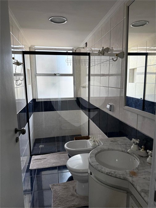 Apartamento à venda com 3 quartos, sendo 1 suíte, em Santa Cecília, São Paulo, SP