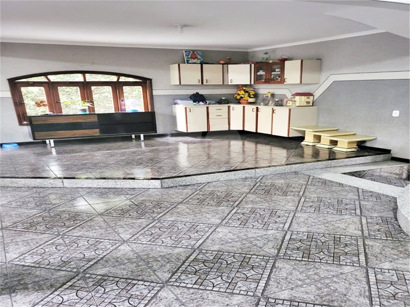 Casa à venda com 4 quartos, sendo 2 suítes, em Vila Maria Alta, São Paulo, SP
