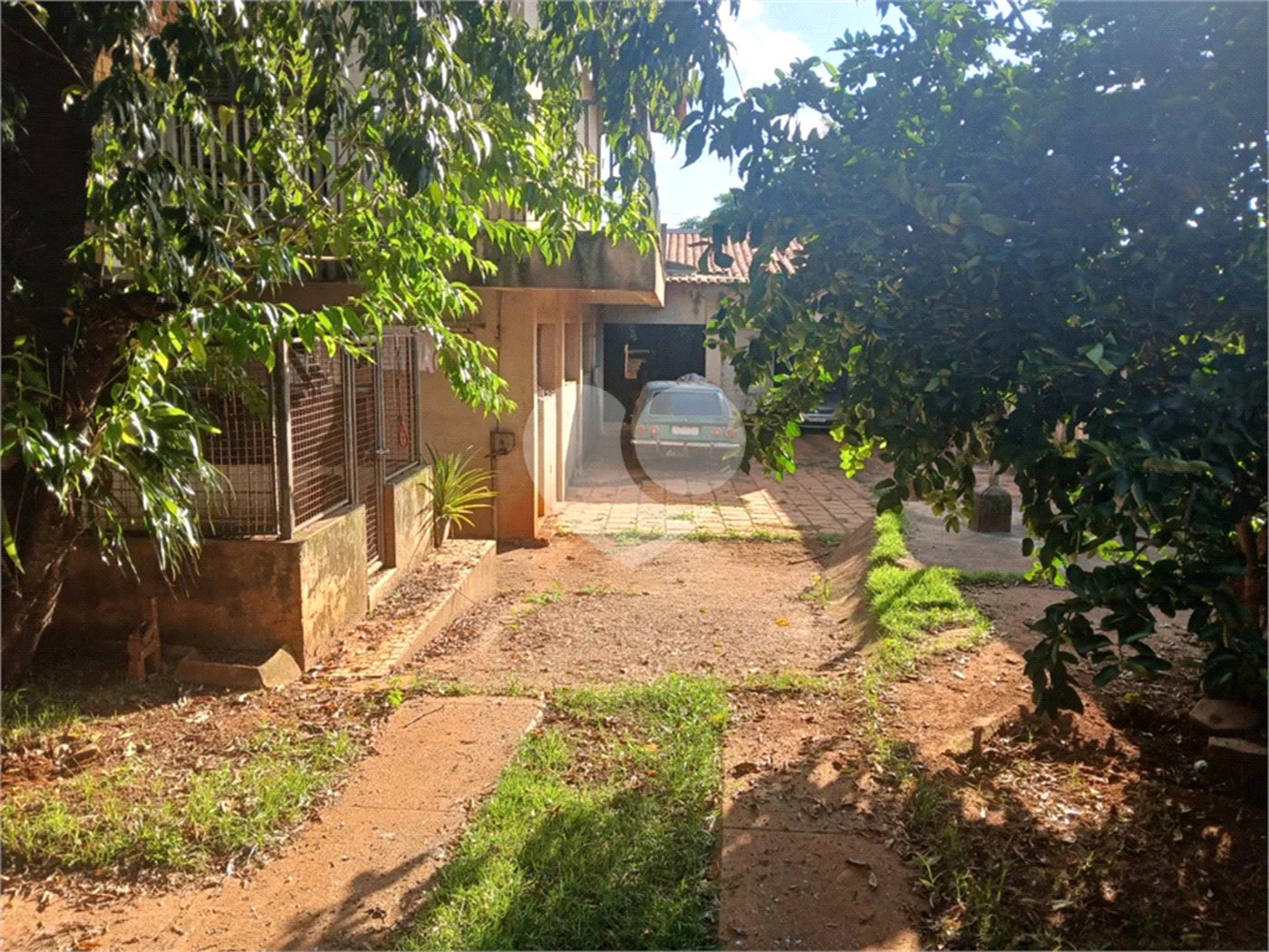 Casa à venda com 4 quartos, sendo 2 suítes,  em Parque da Lagoa, Itapetininga, SP