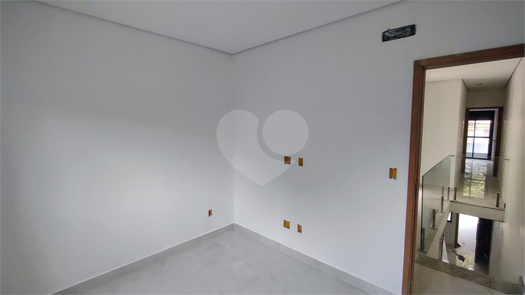 Sobrado à venda com 3 quartos, sendo 1 suíte, em Vila Granada, São Paulo, SP
