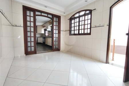 Casa à venda com 3 quartos, sendo 1 suíte, em Vila Mazzei, São Paulo, SP