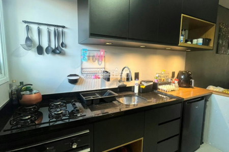 Casa à venda com 2 quartos no condomínio Villagio Dei Fiori, Atibaia - SP