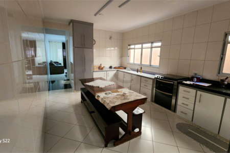 Casa à venda com 3 suítes em Jardim Presidente Dutra, Guarulhos, SP