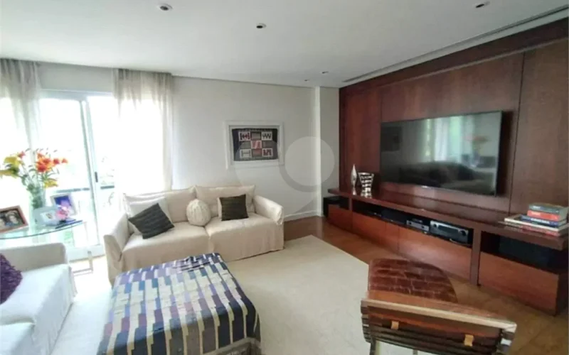 Casa com 4 suítes, 700 m² - disponível para venda ou aluguel - Cidade Jardim - São Paulo - SP.