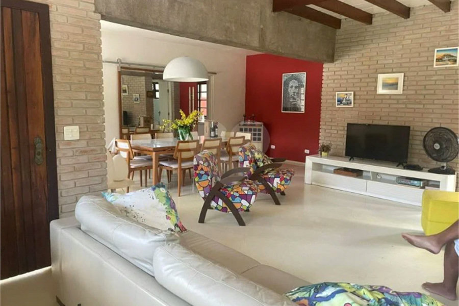 Casa à venda com 5 suítes em Costa do Sol, Bertioga, SP