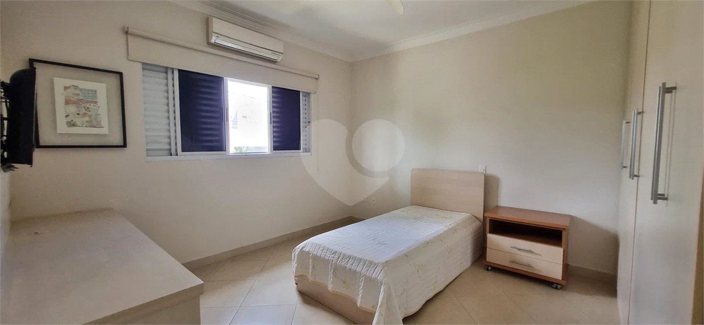Lindo sobrado com 4 suites e piscina à venda, 365m², por R$ 2.450.000,00 no condomínio Villa Suiça, em Indaiatuba/SP.