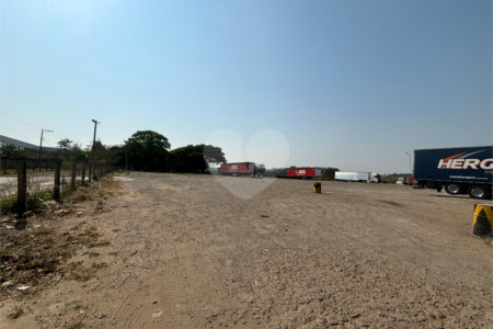Área de terra a Venda na Margem da Rodovia Washington Luiz KM/230 - São Carlos/SP