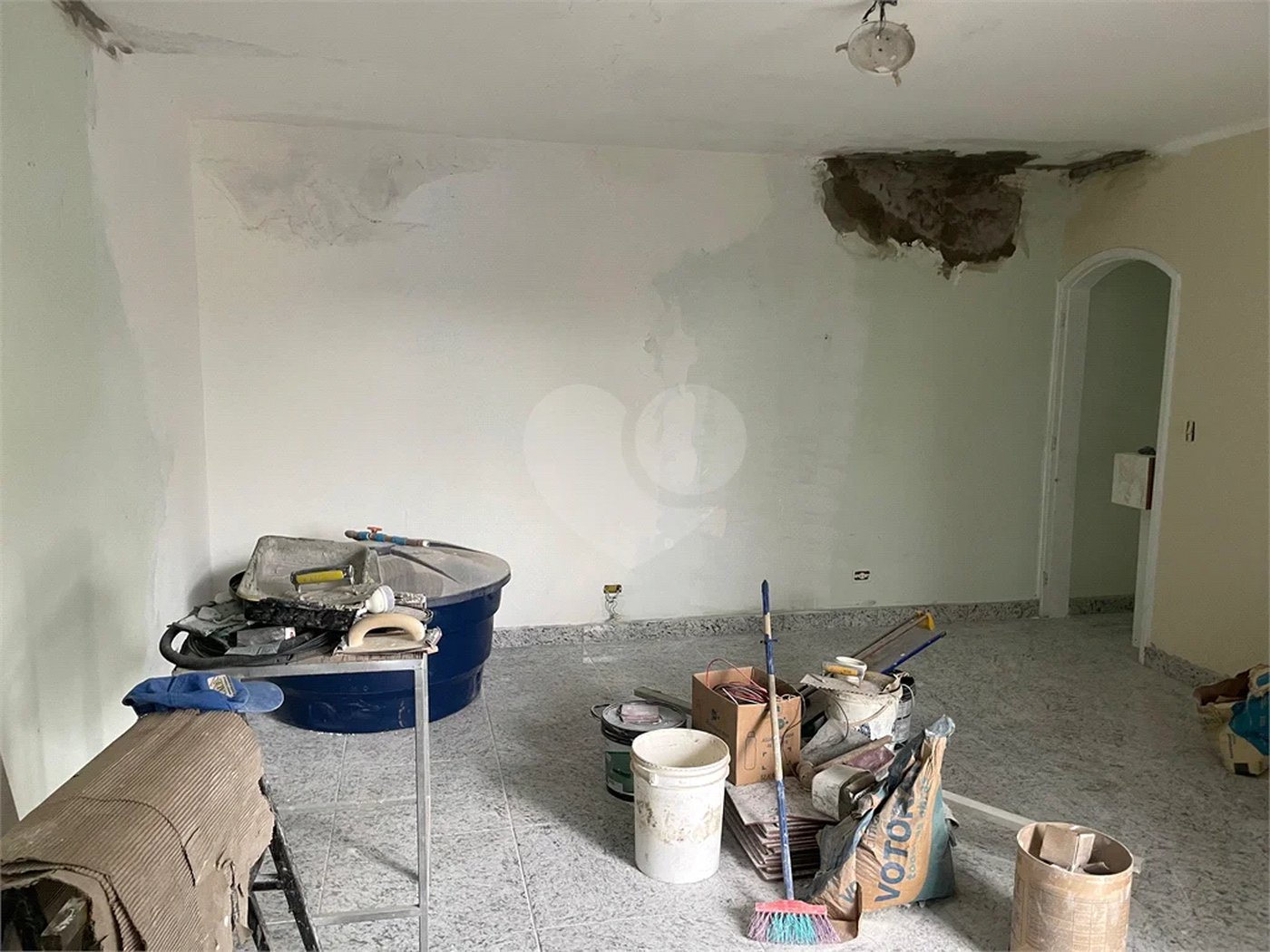 Casa com 68m², 3 dormitórios, 2 vagas, à venda em Jardim Vista Alegre.