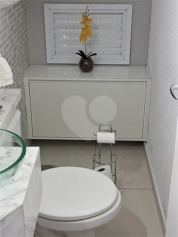 Sobrado à venda com 3 suítes em Tremembé, São Paulo, SP