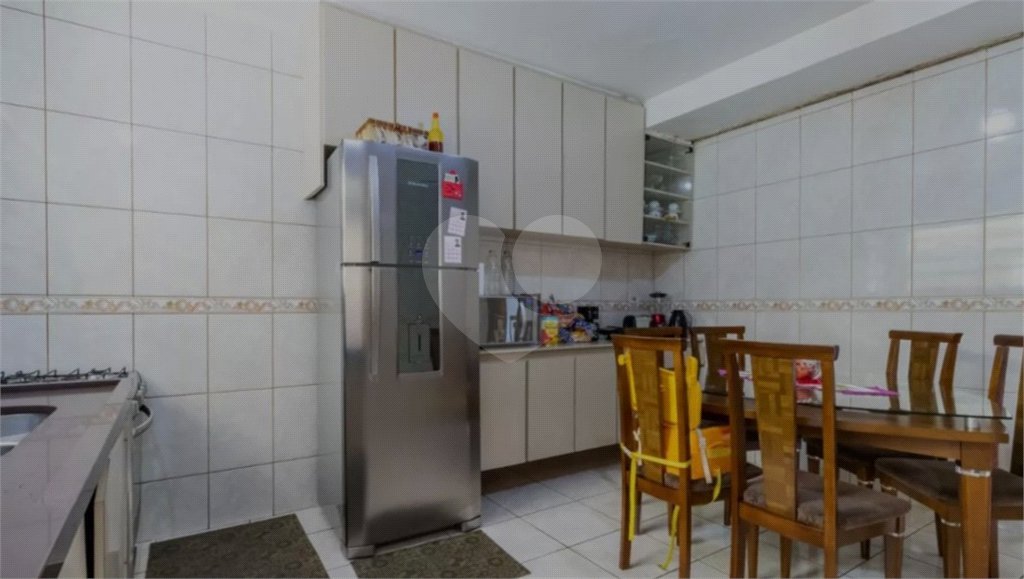 Sobrado à venda com 3 quartos, sendo 1 suíte, em Campo Grande, São Paulo, SP