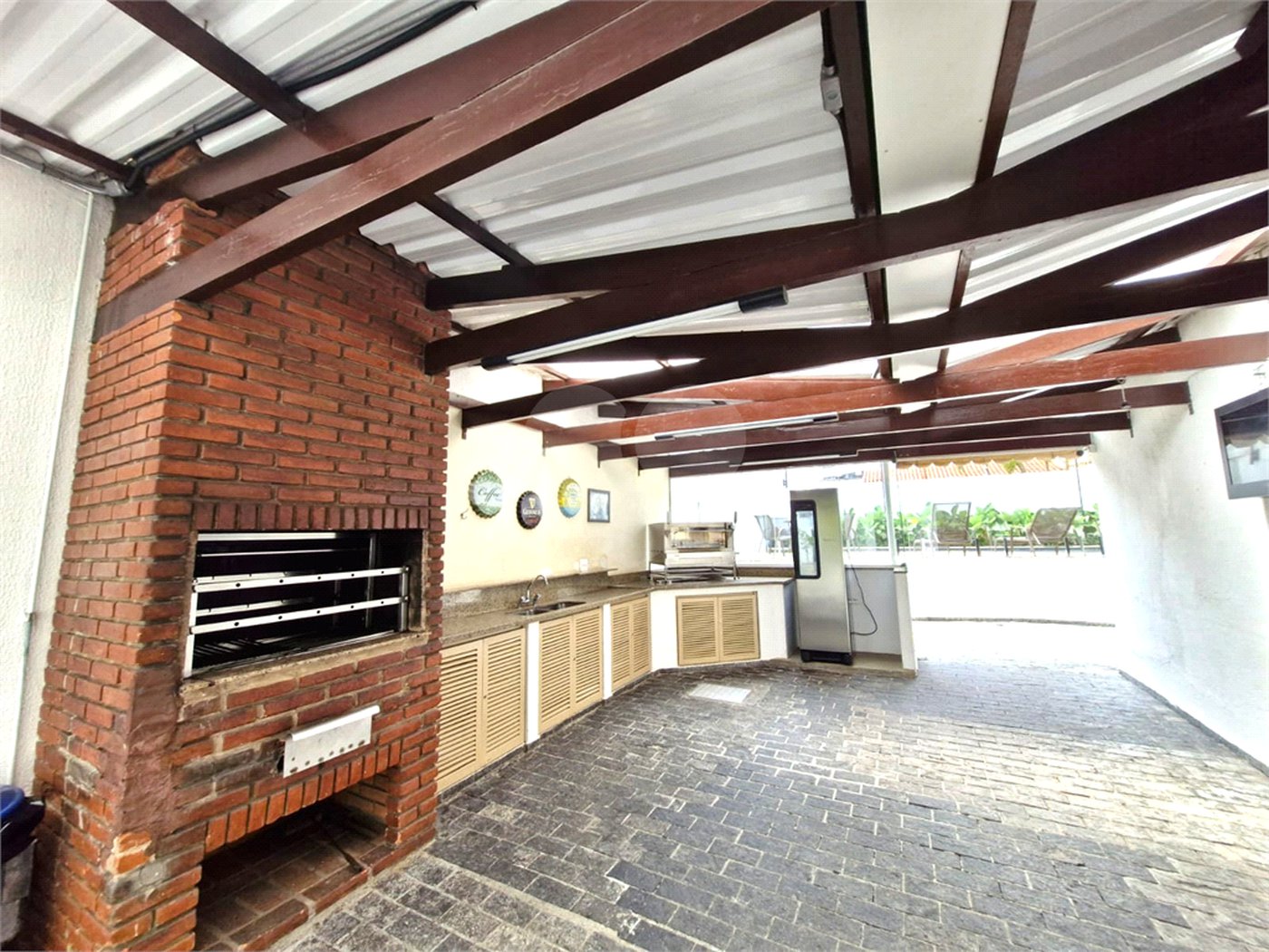 Apartamento à venda com 4 quartos, sendo 2 suítes, em Alto da Boa Vista, São Paulo, SP