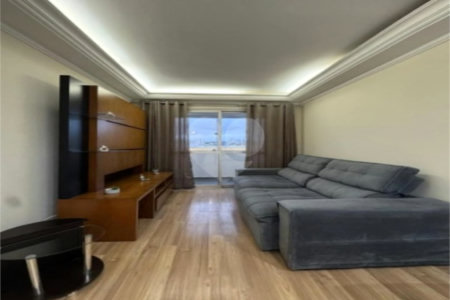 Apartamento à venda com 3 quartos, sendo 1 suíte, em Vila Matilde, São Paulo, SP