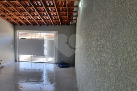 Casa à venda com 3 quartos, sendo 1 suíte, em Vila Brizzola, Indaiatuba, SP