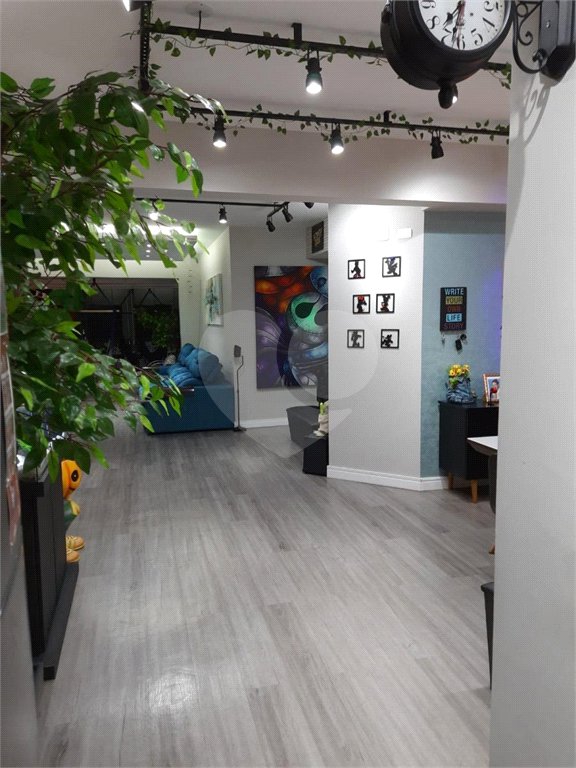 Apartamento à venda com 3 quartos, sendo 1 suíte, em Cambuci, São Paulo, SP