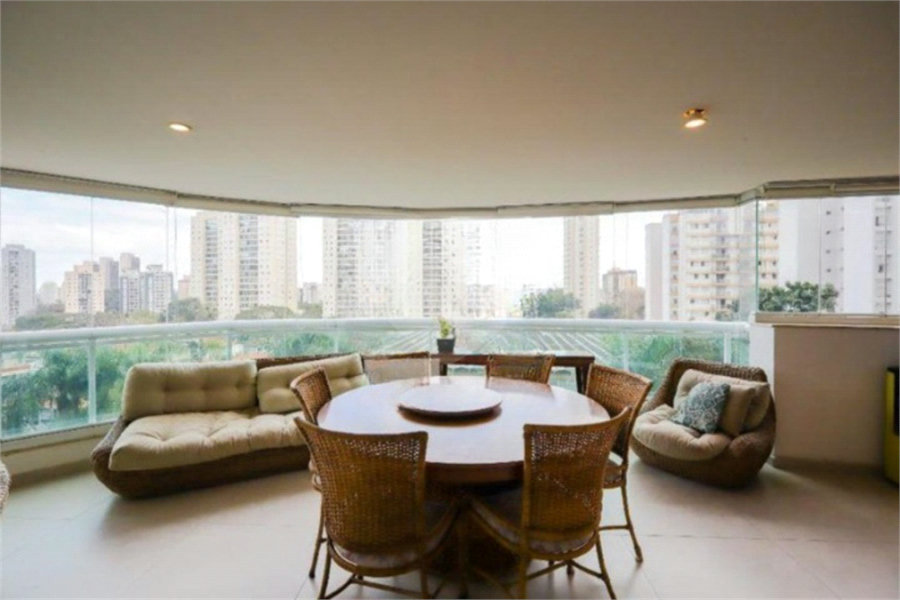 Apartamento à venda ou para alugar com 3 quartos, sendo 2 suítes,  em Jardim Marajoara, São Paulo, SP