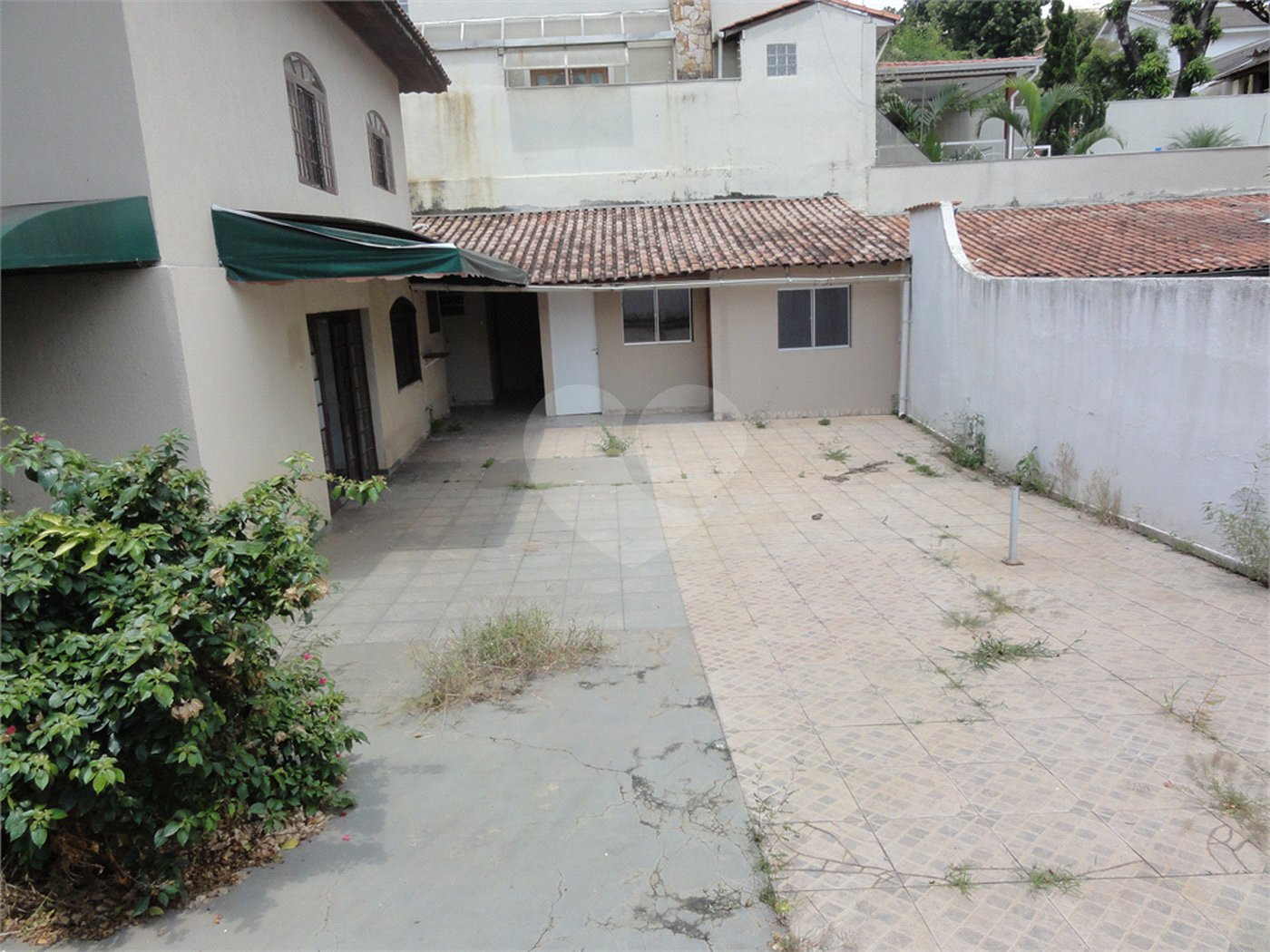 Casa Térrea à venda ou para alugar com 4 quartos em Jardim Floresta, São Paulo, SP