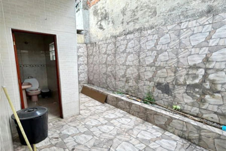 Sobrado à venda com 3 quartos, sendo 1 suíte, em Jardim Peri, São Paulo, SP