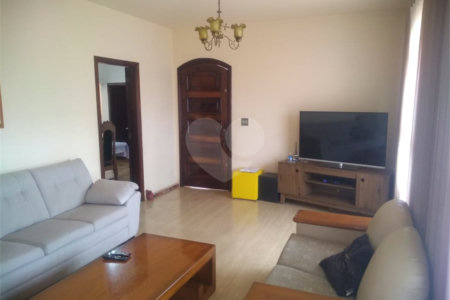 Casa à venda com 4 suítes em Jardim Itália, Itapetininga, SP