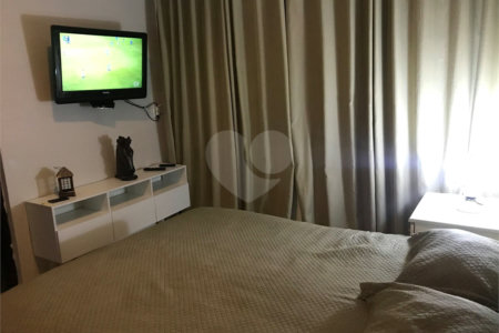 Casa à venda com 3 quartos, sendo 1 suíte,  no condomínio Vista Alegre, Bom Jesus dos Perdões - SP