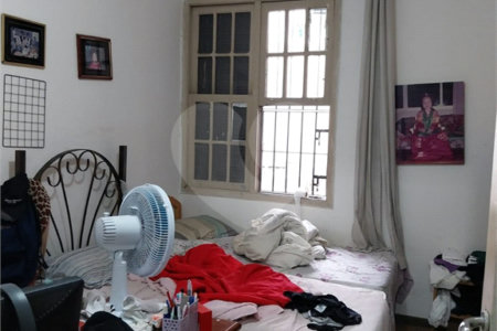 Sobrado à venda com 3 quartos em Ipiranga, São Paulo, SP