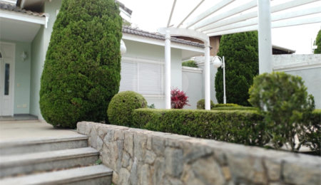 Casa à venda com 4 quartos, sendo 2 suítes, em Vila Santista, Atibaia, SP