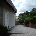 Casa à venda com 3 quartos, sendo 1 suíte, no condomínio Alpes de Vinhedo, Vinhedo - SP