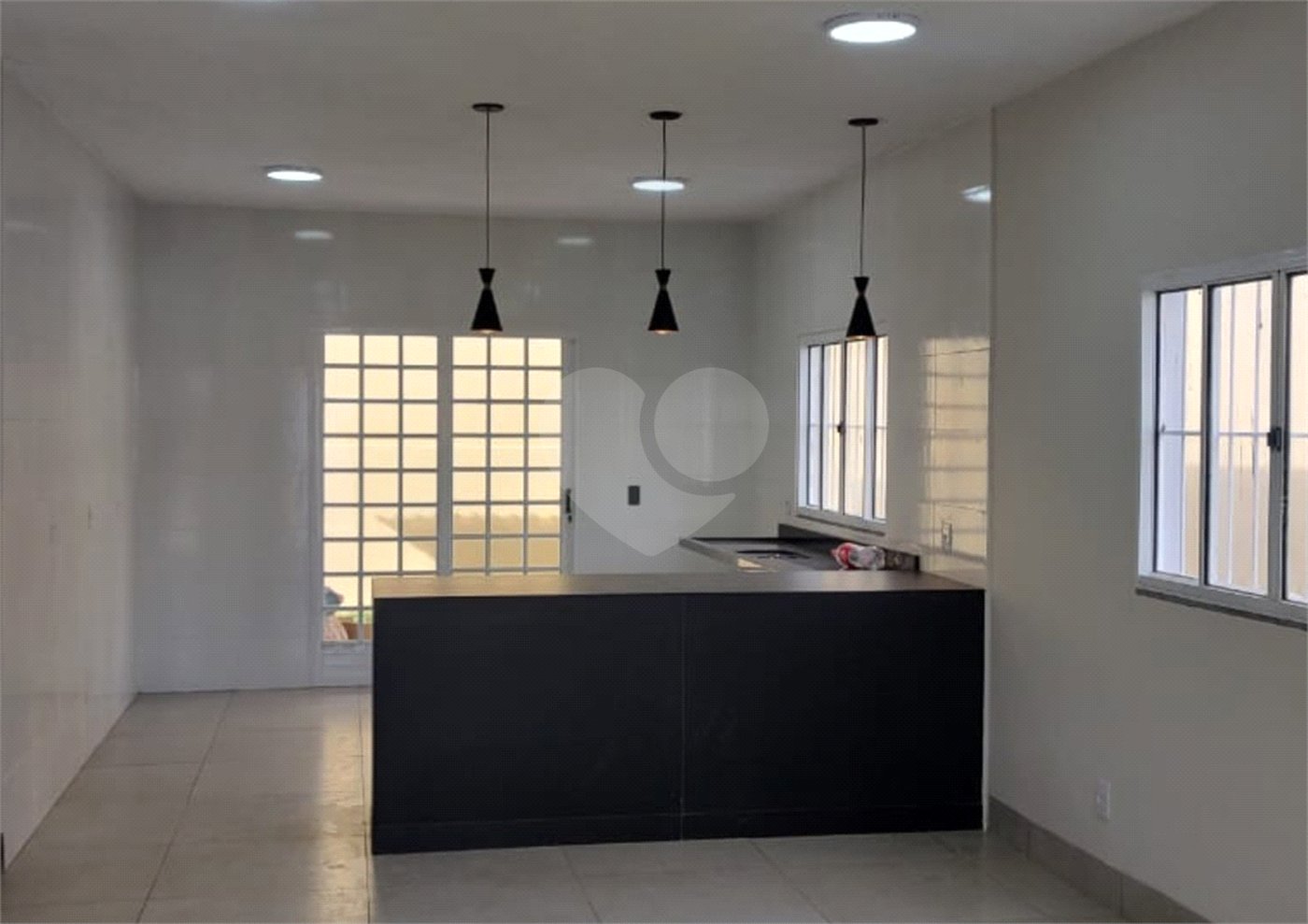 Casa Térrea à venda com 3 quartos, sendo 1 suíte, em Jardim Jockey Club, Cuiabá, MT