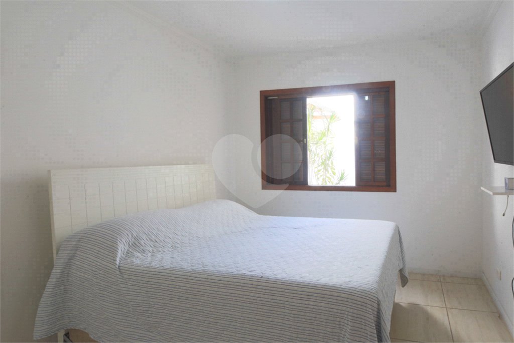 Sobrado à venda com 5 quartos, sendo 4 suítes, em Alto da Boa Vista, São Paulo, SP
