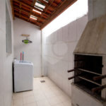 Casa à venda com 2 quartos no condomínio Karolyne, Votorantim - SP
