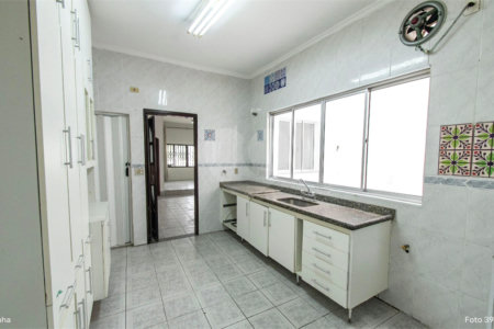 Casa à venda com 3 quartos, sendo 1 suíte,  em Vila Mariana, São Paulo, SP
