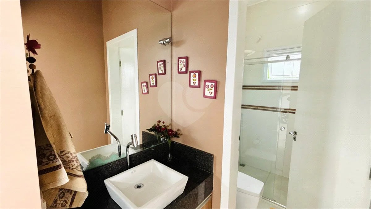 Casa à venda com 4 suítes no condomínio Dos Lagos, Itupeva - SP