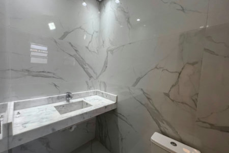 Sobrado com 4 dormitórios à venda, 234 m² por R$ 2.500.000,00 - Ponta da Praia - Santos/SP
