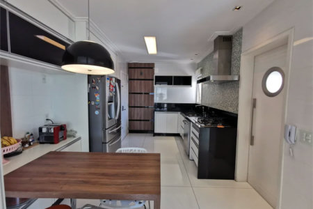 Apartamento à venda com 3 suítes em Jardim Monte Kemel, São Paulo, SP