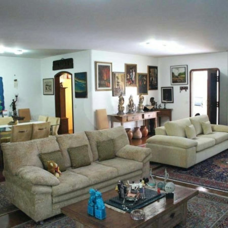 Casa Térrea à venda com 4 suítes em Jardim Cordeiro, São Paulo, SP