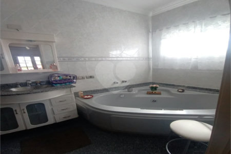 Sobrado à venda com 3 quartos, sendo 1 suíte, em Jardim Franca, São Paulo, SP